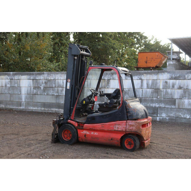 2000 Linde E30-02-47133743