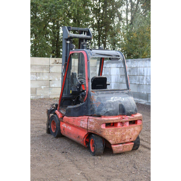 2000 Linde E30-02-47133744