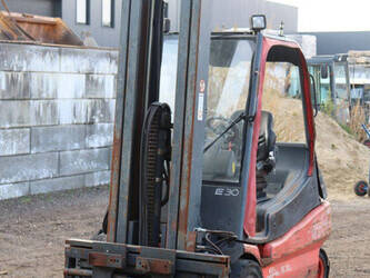 2000-linde-e30-02-1452080-47133749