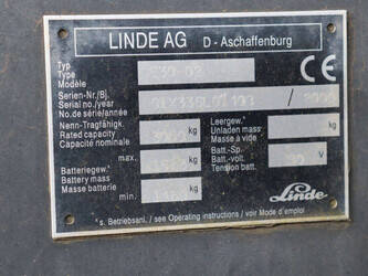 2000-linde-e30-02-1452080-47133751