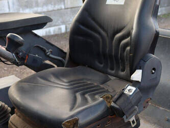 2000-linde-e30-02-1452080-47133761