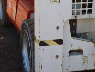2014-jlg-m3369-47133826