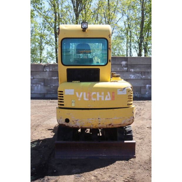 Yuchaï YC30-2-47133855