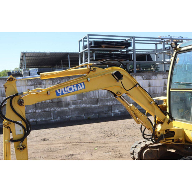 Yuchaï YC30-2-47133862
