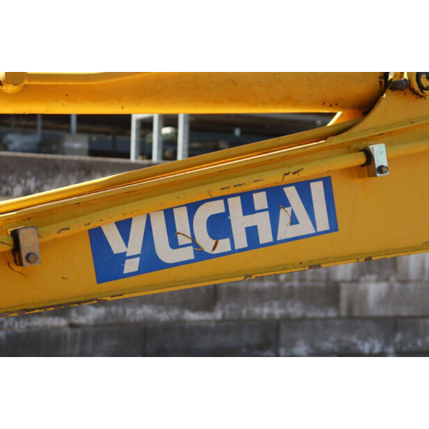 Yuchaï YC30-2-47133864