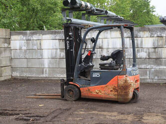 toyota-traigo-20-1452088-47133996