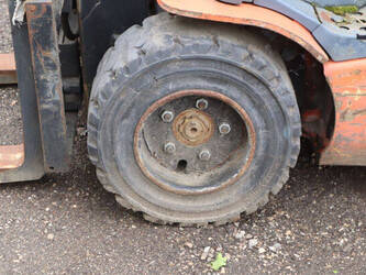 toyota-traigo-20-1452088-47134007