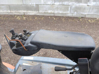 toyota-traigo-20-1452088-47134016