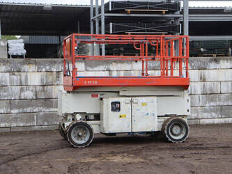 Image de ENGINS DE LEVAGE 2013 Genie GS2669 DC