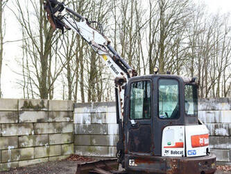 2015-bobcat-e32-1452101-47134479