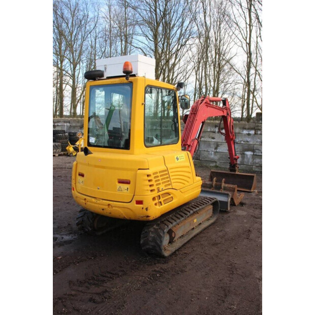 2014 TAKEUCHI TB235-47134521