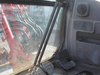 2014-takeuchi-tb235-1452103-47134546