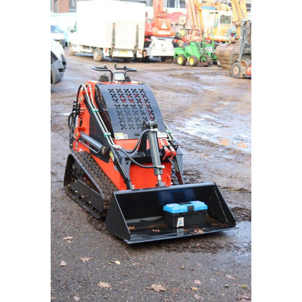 2025 RY T360-47134560