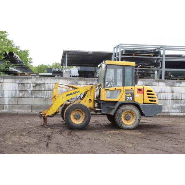 2002 Komatsu WA 75-3-47134643