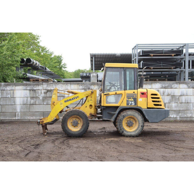 2002 Komatsu WA 75-3-47134644
