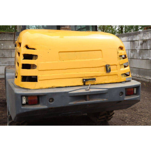 2002 Komatsu WA 75-3-47134659