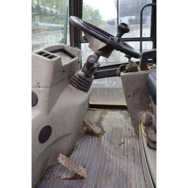 2002 Komatsu WA 75-3-47134663