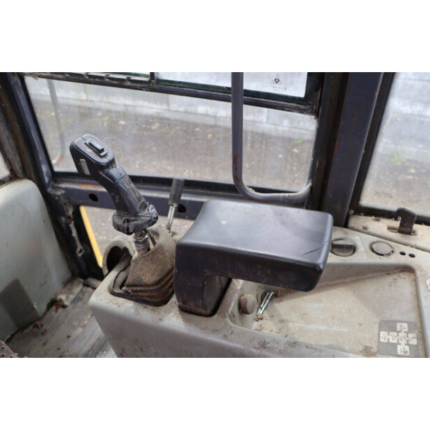 2002 Komatsu WA 75-3-47134668