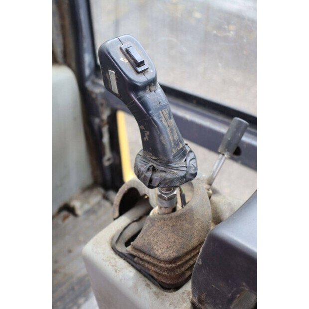 2002 Komatsu WA 75-3-47134669