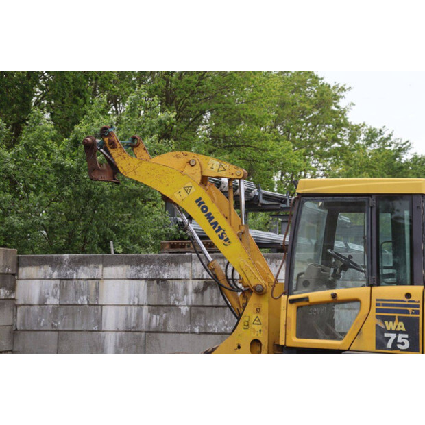 2002 Komatsu WA 75-3-47134679