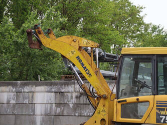 2002-komatsu-wa-75-3-47134679