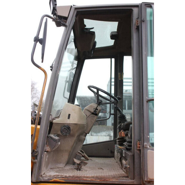 2004 Ahlmann AS150-47134733