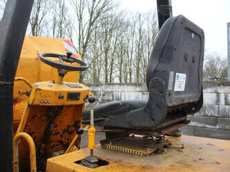 thwaites-others-1452110-47134763
