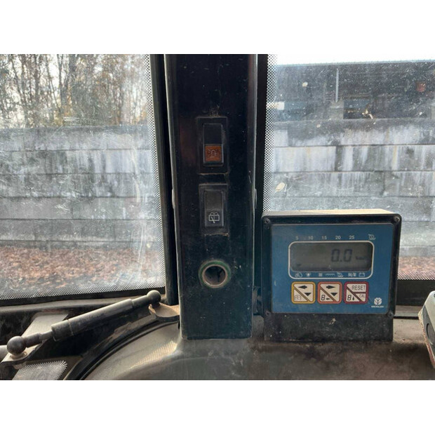 1996 New Holland L85 DT-47134881