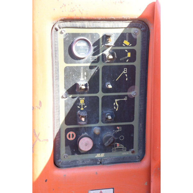 1996 جيه ال جي 45-47134931