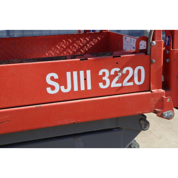 2018 SkyJack SJIII 3220-47135327