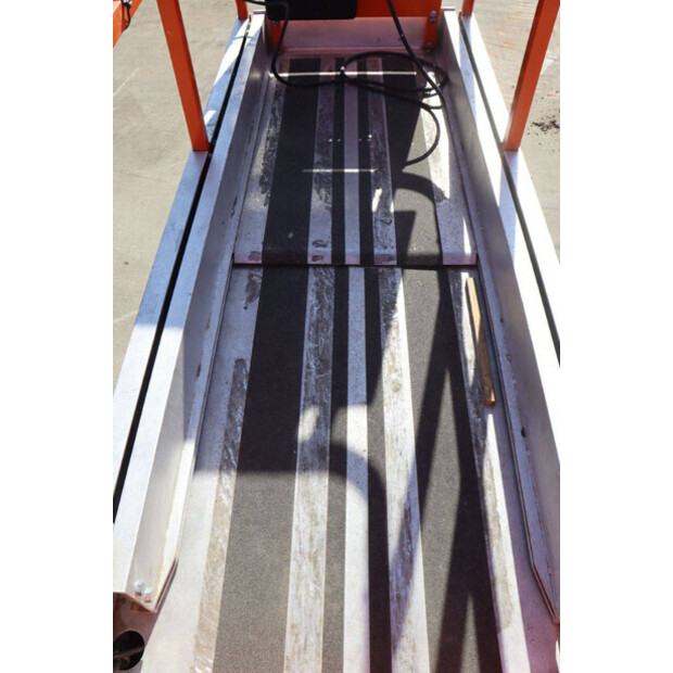 2004 JLG 1930ES-47135356