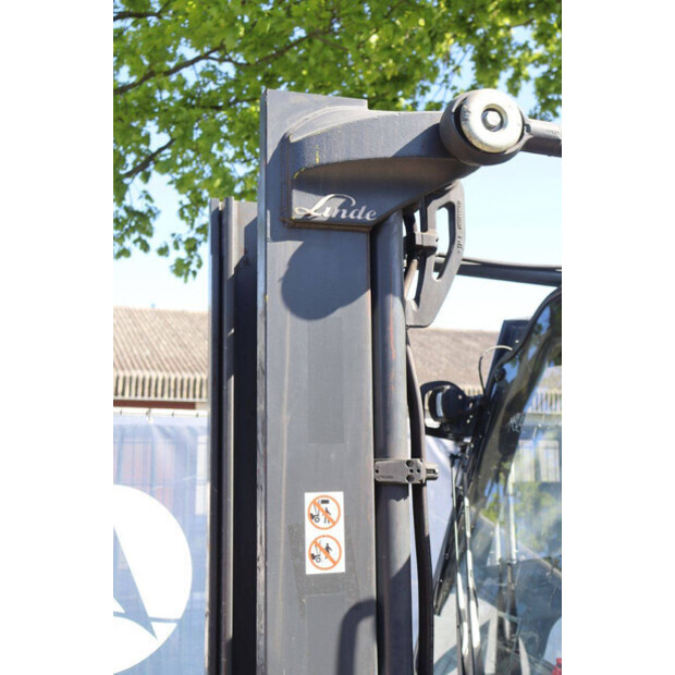 2020 Linde E30HL-01/600-47135528