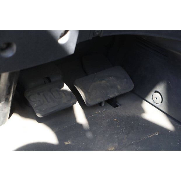 2020 Linde E30HL-01/600-47135537