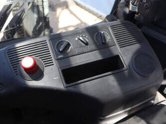 2020-linde-e30hl-01-600-47135540
