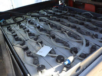 2020-linde-e30hl-01-600-47135546