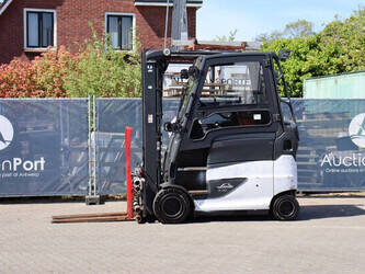 Image de ENGINS DE LEVAGE 2020 Linde E30HL-01/600 À vendre à Belgique