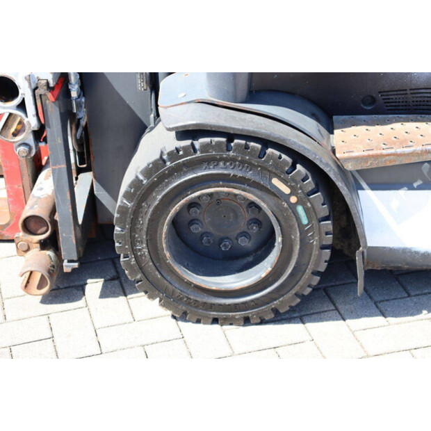 2020 Linde E30HL-01/600-47135607