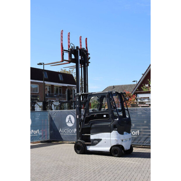 2020 Linde E30HL-01/600-47135627