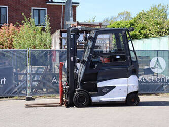 Image de ENGINS DE LEVAGE 2020 Linde E30HL-01/600 À vendre à Belgique