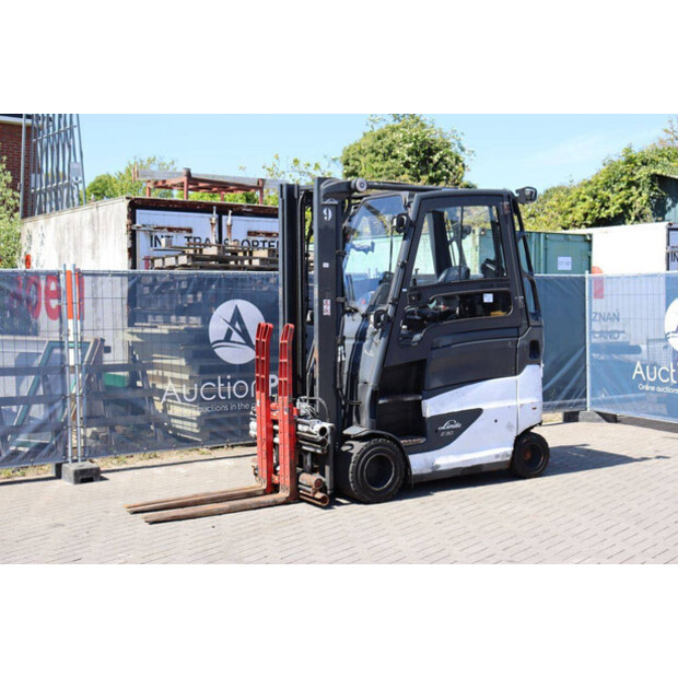 2020 Linde E30HL-01/600-47135639