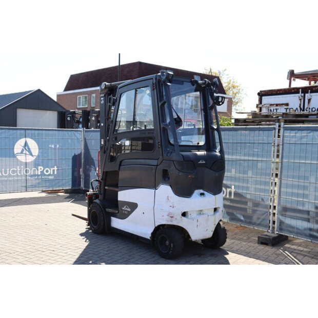 2020 Linde E30HL-01/600-47135681