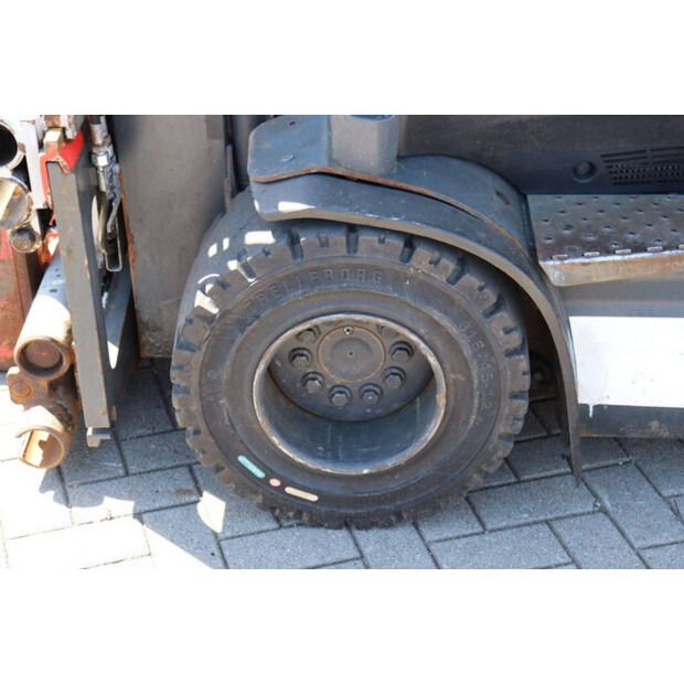 2020 Linde E30HL-01/600-47135691