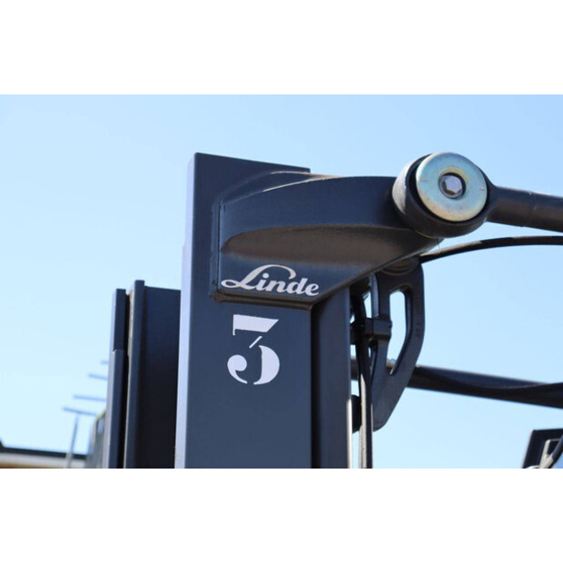 2020 Linde E30HL-01/600-47135695