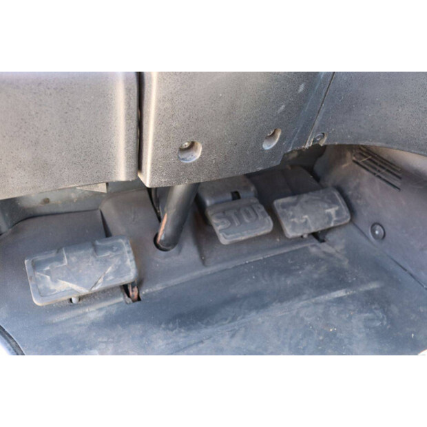 2020 Linde E30HL-01/600-47135702