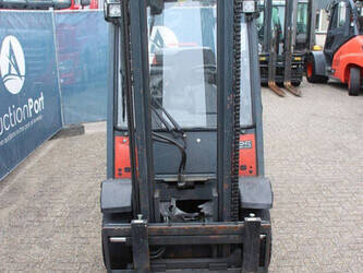 2010-linde-h25t-01-1452147-47135975