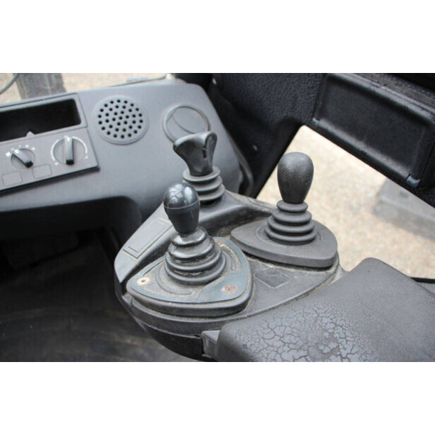 2010 ليندي H25T-01-47135993