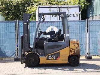caterpillar-2ep500-1452168-47136747