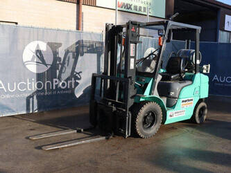 2005-mitsubishi-fge25t-1452186-47137358