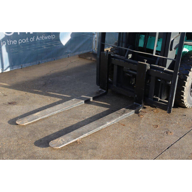 2005 MITSUBISHI FGE25T-47137359