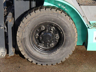 2005-mitsubishi-fge25t-1452186-47137365